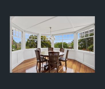 Elegant & Sophisticated Ground Floor Duplex - Photo 3