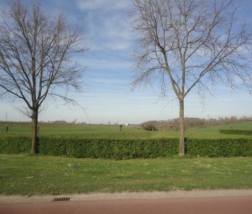 Prachtige gerenoveerde half vrijstaande woning met 3 slaapkamers en... - Photo 4