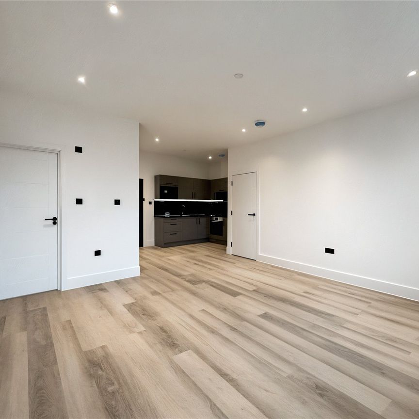 Rye Close, Fleet, Hampshire, GU51 - Photo 1
