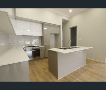 ONCE YOU MOVE IN YOU WON'T WANT TO MOVE OUT! - Photo 3