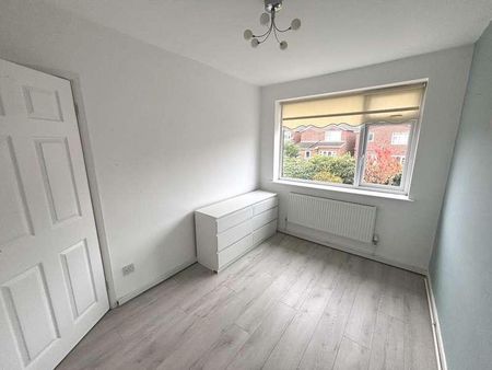 Bleak Hill Road, Windle, WA10 - Photo 3