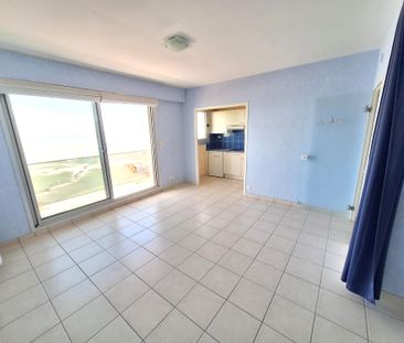 Location Appartement 1 pièce 31m² LES SABLES D OLONNE 85100 - Photo 6