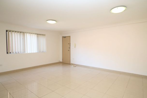 Freshly Painted Two Bedroom Unit - Photo 1