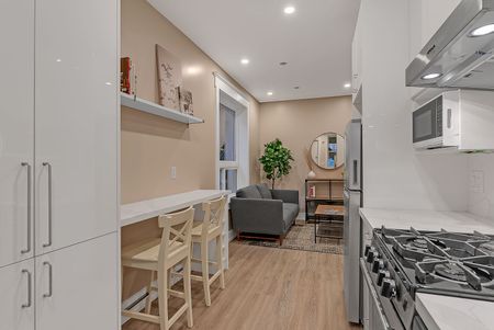 For Lease - 216 Seaton Street Unit# 2nd Bedroom, Toronto, Ontario - Photo 3