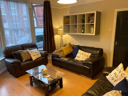 6 Bed Terraced House, Stalbridge Avenue, L18 - Photo 3