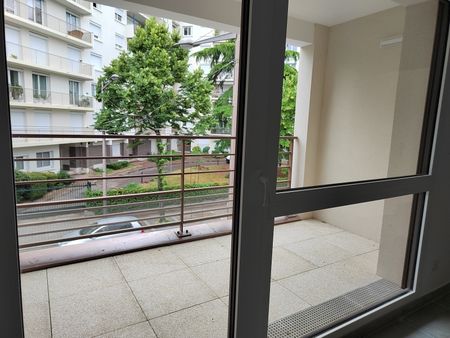 Location Appartement 2 pièces 47m² ORLEANS 45100 - Photo 5
