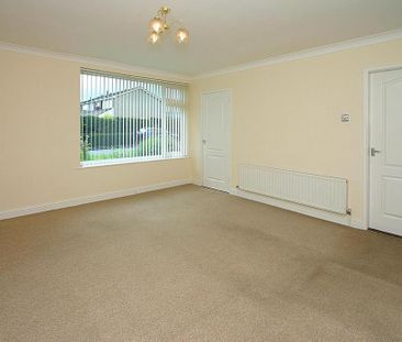 2 bedroom semi-detached bungalow to rent - Photo 4