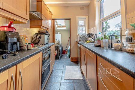 2 bedroom terraced house to rent - Photo 5