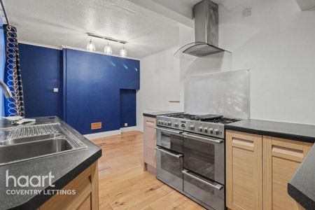 3 bedroom end of terrace house to rent - Photo 5