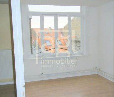 Location Appartement 4 pièces 82m² MALO LES BAINS 59240 - Photo 4