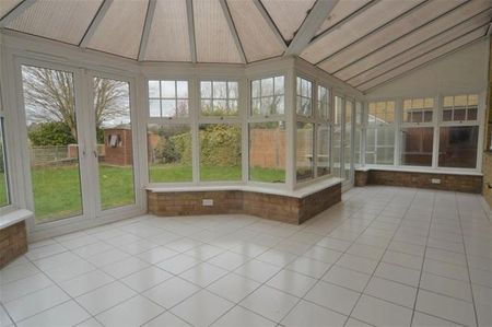 4 bedroom house to rent - Photo 4