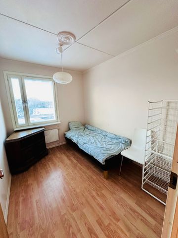 Sibeliusgången, Kista - Photo 2