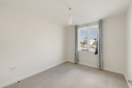 2 Bed Penthouse - Photo 3