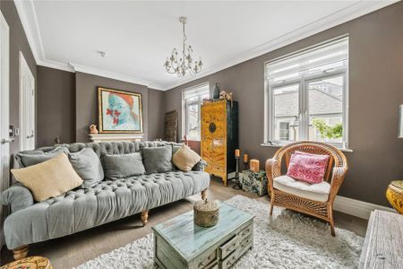 6 bedroom terraced house to rent - Photo 3