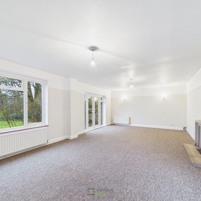 4 bedroom detached house to rent - Photo 1