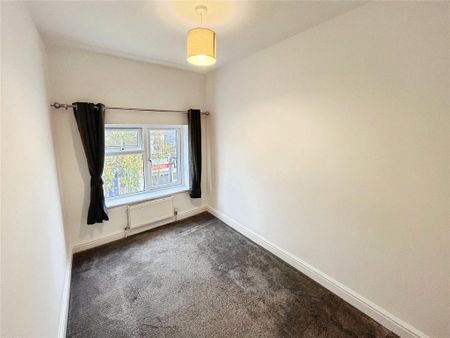 3 bedroom detached house to rent - Photo 4