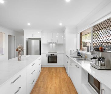 Stylish Family Haven Within Walking Distance to John Paul College - Photo 1