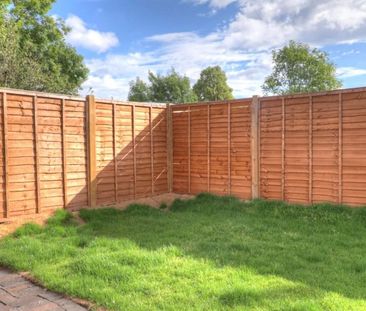 1 BED Bungalow - Photo 2