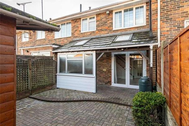 Balmoral Terrace, Sittingbourne, Kent, ME10 - Photo 1