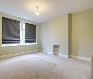 Bicknoller Road, Enfield, EN1 - Photo 2