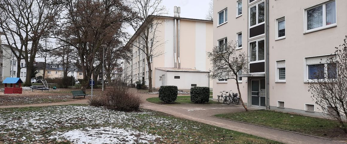 Balkonwohnung in Sachsenhausen! - Foto 1