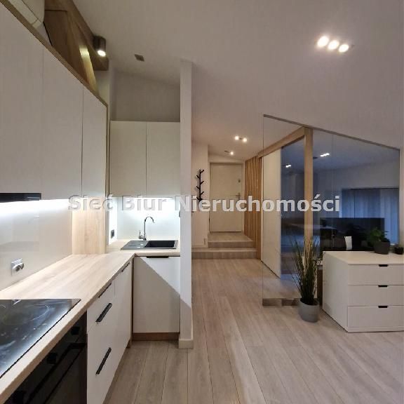 Mieszkanie Bielsko-Biała Centrum powierzchnia 32.0 m² C30-WM-23418 - Zdjęcie 1