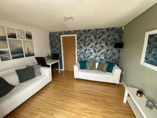 St. Wilfrids Street, Hulme, Manchester, M15 - Photo 1