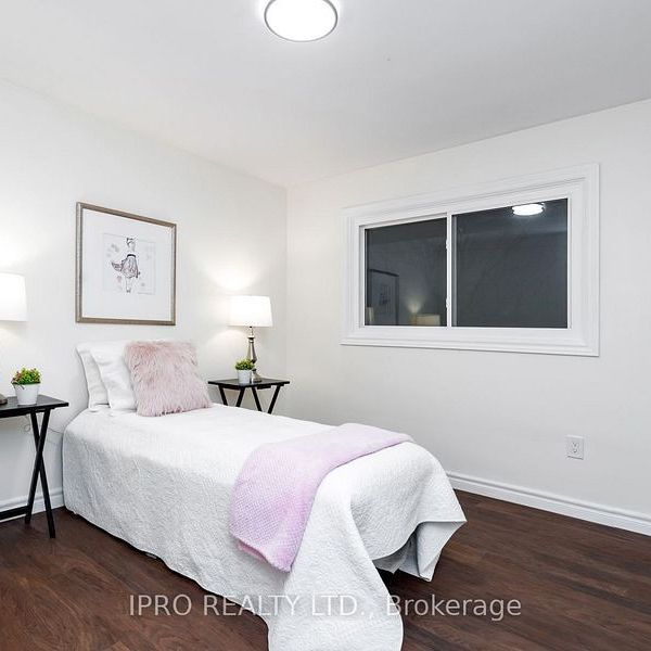 For Lease - 685 vine Street, St. Catharines, Ontario - Photo 1