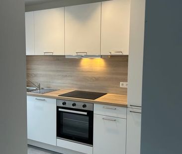 Appartement te huur - Photo 2