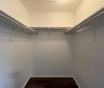 For Lease - 2171 Fiddlers Way Unit# 4, Oakville, Ontario - Photo 3