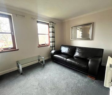 57 Hutcheon Low Place, AB21 9WL, Aberdeen - Photo 4