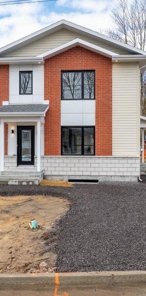 Maison neuve avec bachelor à louer Beauport 2950$/mois Québec - Photo 1