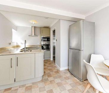 North Road, Selsey, PO20 - Photo 2
