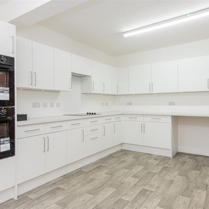 1 bed Room To Let - Photo 1
