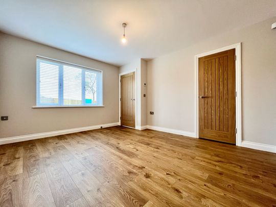 3 bedroom semi-detached house to rent - Photo 1