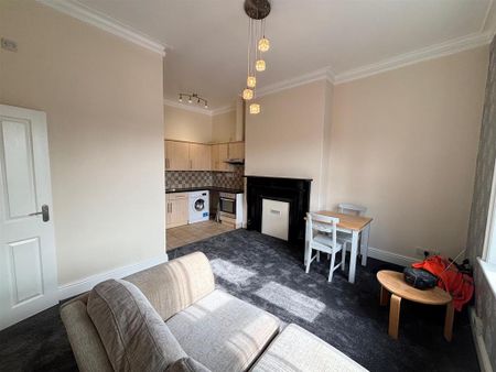 1 bedroom apartment to rent - Photo 2