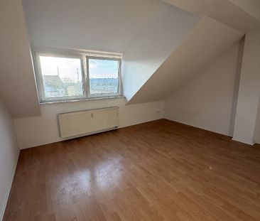 Charmante Dachgeschosswohnung in Leipzig - Photo 6