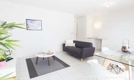 location Appartement T3 DE 64.8m² À BORDEAUX - Photo 3