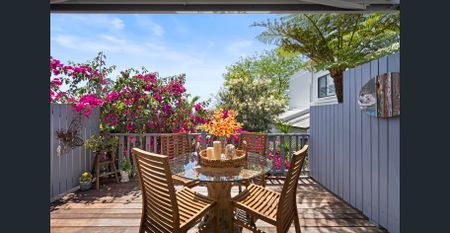 North-facing semi with leafy privacy plus fabulous garden studio (5 - 7 month lease available) - Photo 4