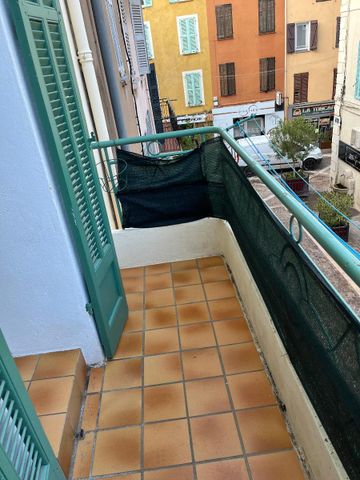 Location Maison 3 pièces 69m² VIDAUBAN 83550 - Photo 3