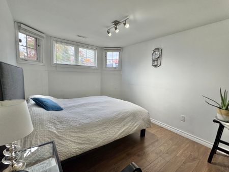 For Lease - 69 Marsellus Street Unit# Lower, Barrie, Ontario - Photo 2