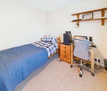 4 bedroom terraced house to rent - Photo 6