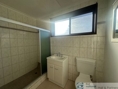 Spacious Family Living in a Convenient Location - Photo 4