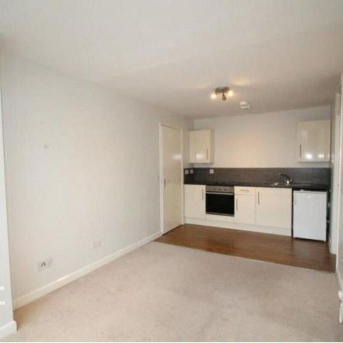 1 bedroom apartment to rent - Photo 1