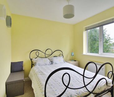 2 Bedroom - Photo 6