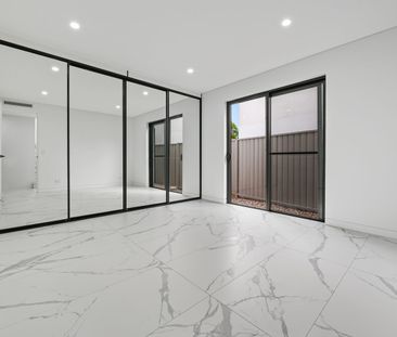 LUXURY NEAR NEW HOME WITH VIEWS OF THE GEORGES RIVER & SALT PAN CREEK - Photo 6