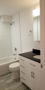 Perle Rare à Saint Lambert - Grand 3 1/2 Renové, entouré d'arbres et près du Village - Photo 4