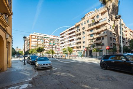 Valencia Capital, Valencian Community 46007 - Photo 4