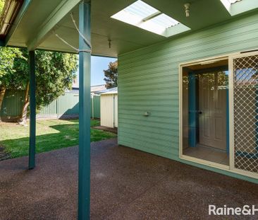 HOME IN THE HEART OF CARRINGTON INCLUDING LAWN MAINTENANCE - Photo 3