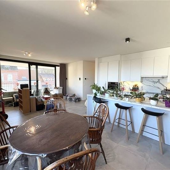 Appartement te huur - Photo 1